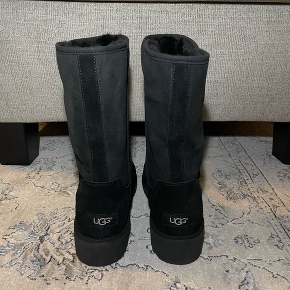 UGG Michelle Boots Shearling Mid Calf in Black - Picture 6 of 8